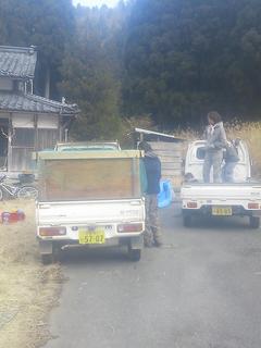 やぎ積み込み3.jpg